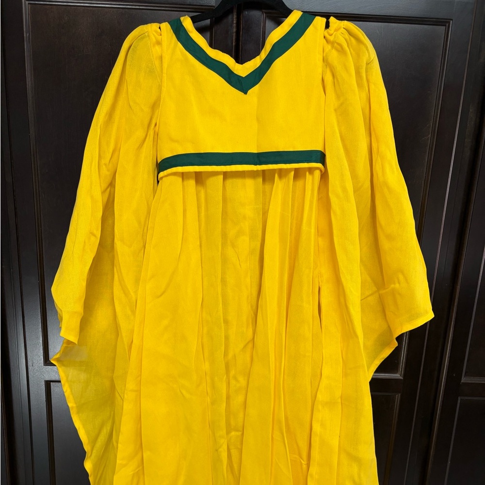 Yellow Dress with Green Accents - Picture 3 of 7